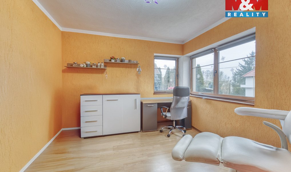 Prodej domu 157 m² s pozemkem 1 029 m², Dolany – náhled fotky 13