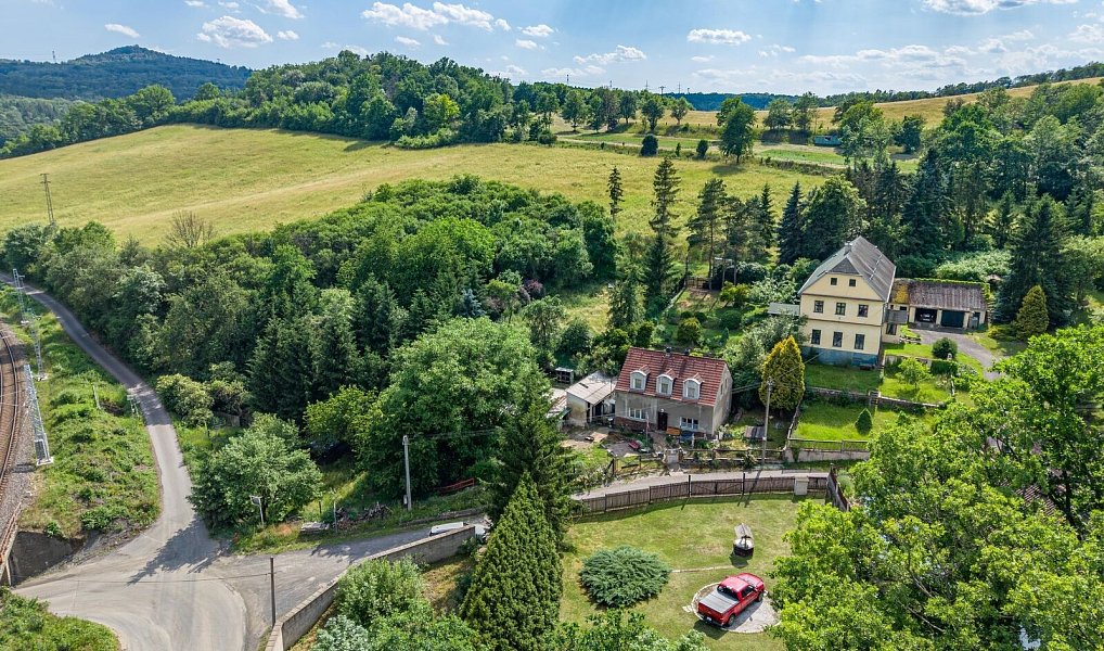 Prodej domu 256 m² s pozemkem 256 m², Ohníč – náhled fotky 14