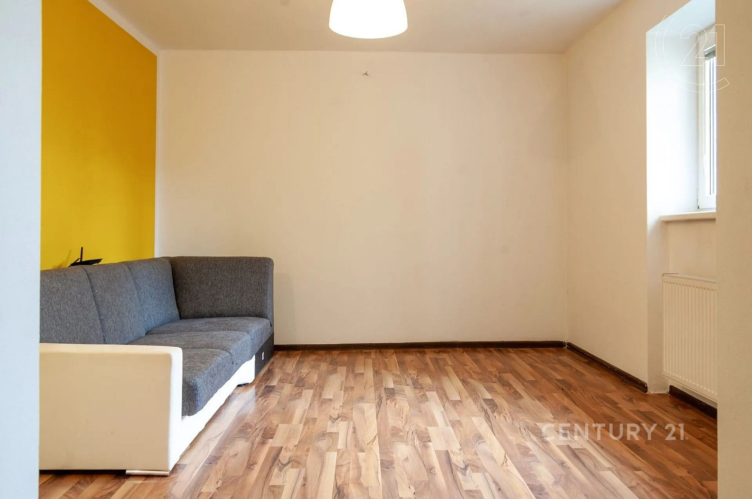 Pronájem bytu 2+1 50 m² – fotografie 3