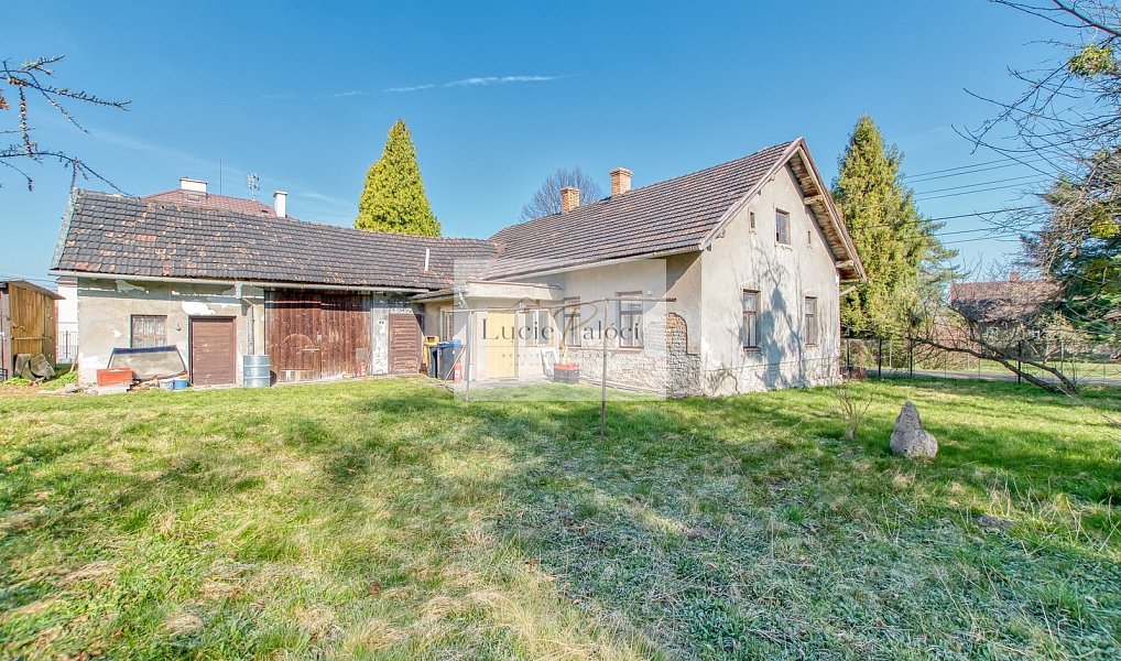 Prodej domu 192 m² s pozemkem 756 m², Smilovice – náhled fotky 3