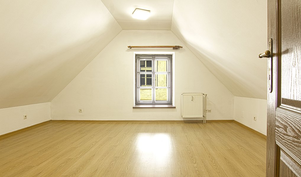 Pronájem bytu 1+1 37 m², Jindřichův Hradec – náhled fotky 3