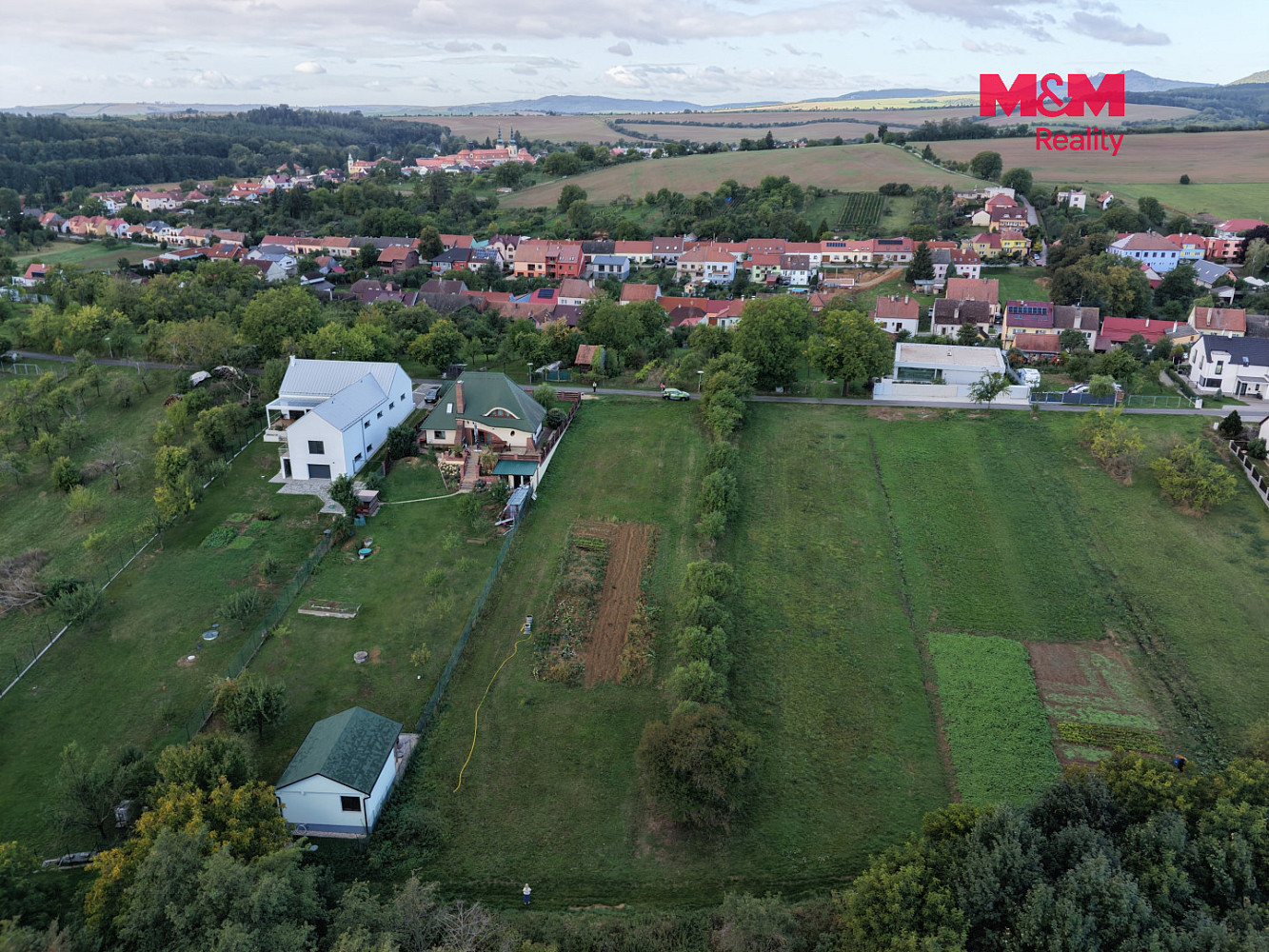 Prodej stavebního pozemku 2 860 m² – fotografie 4