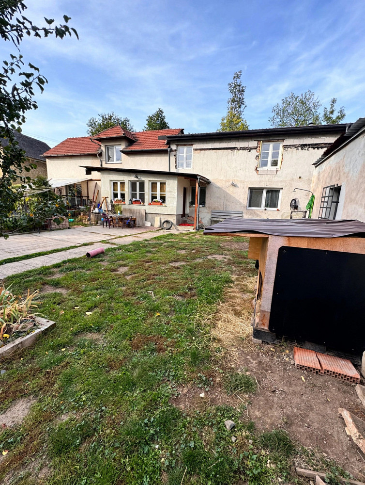 Casa, 121 m², terreno 554 m²