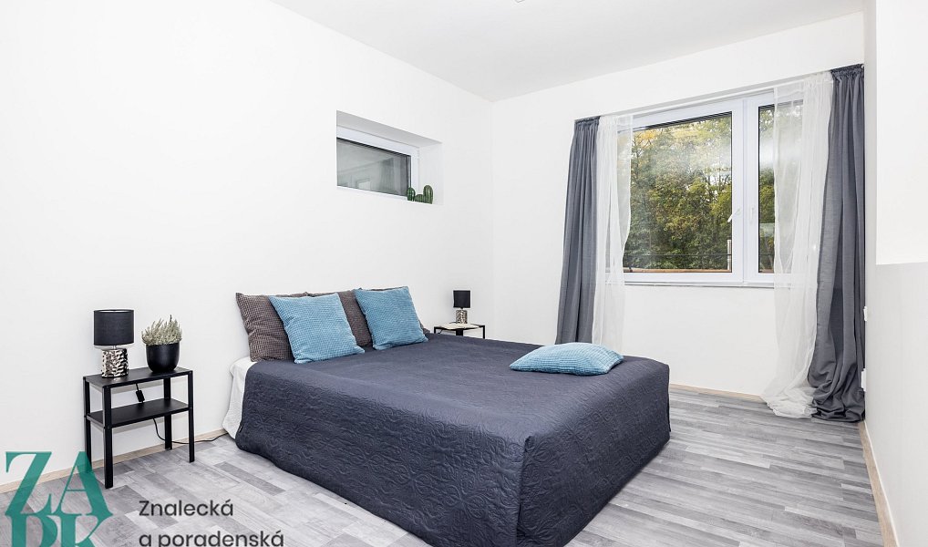 Prodej domu 215 m² s pozemkem 684 m², Krupka – náhled fotky 10