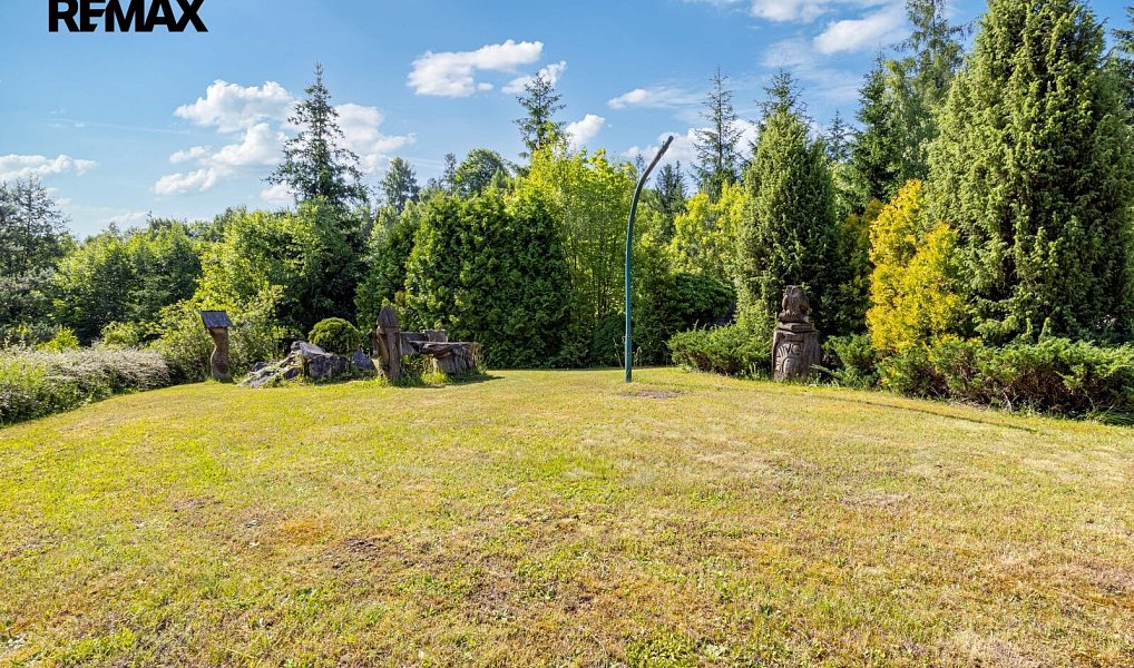 Prodej komerčního objektu (jiného typu) 371 m², Jesenný – náhled fotky 16
