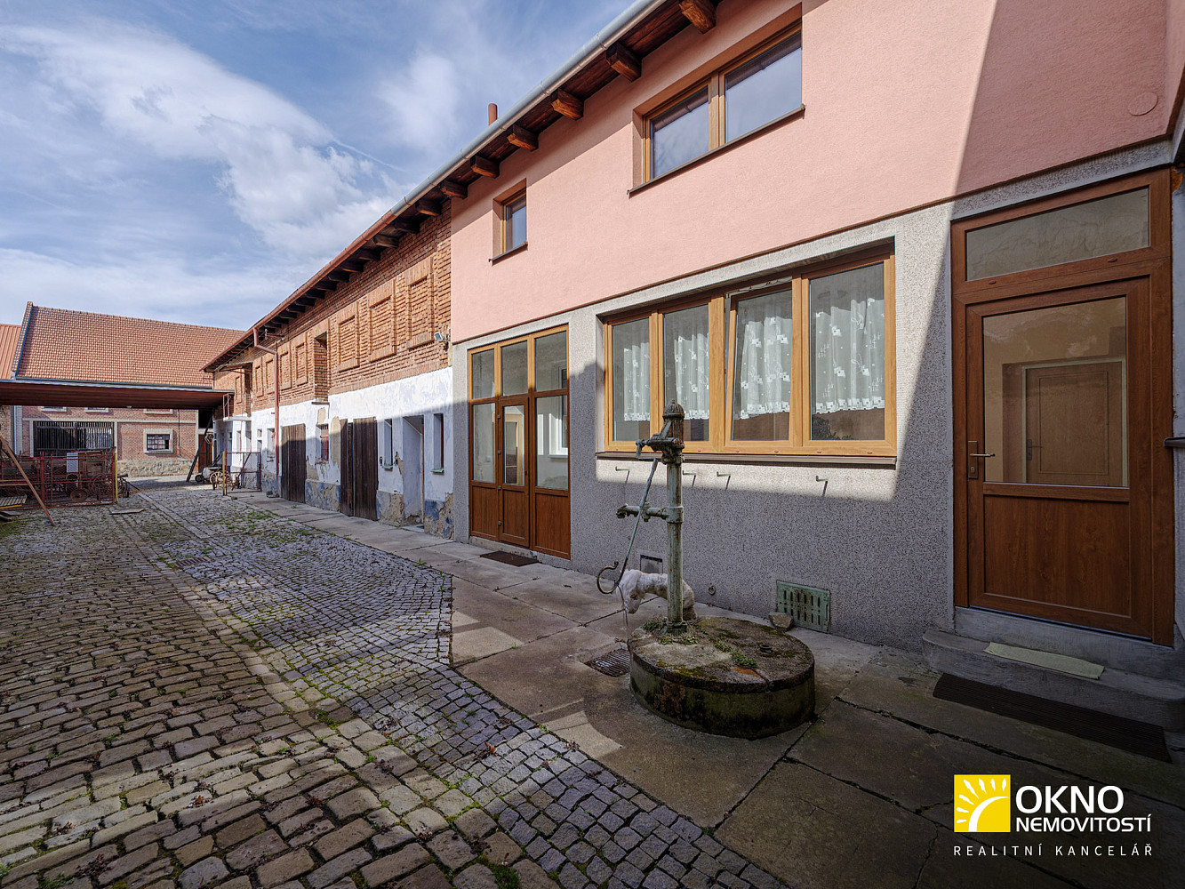 Prodej domu 600 m² s pozemkem 1 240 m² – fotografie 4