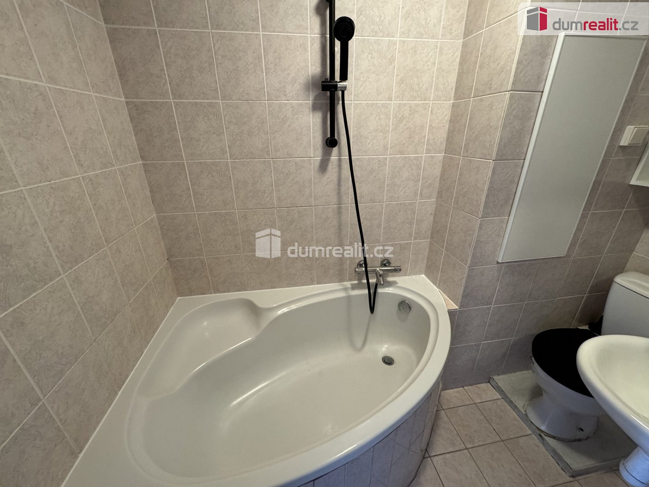 Prodej bytu 2+1 54 m² — photo 5