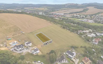 Prodej stavebního pozemku 1 187 m², Zlín - Lužkovice