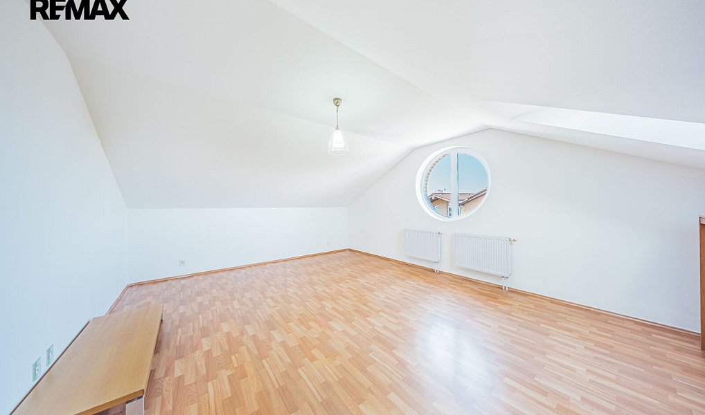 Prodej bytu 3+1 134 m², Dolní Břežany – náhled fotky 7