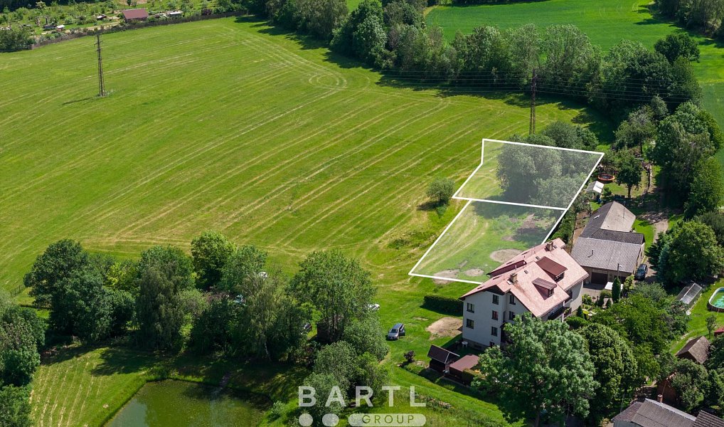 Prodej stavebního pozemku 880 m², Vimperk – náhled fotky 3