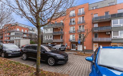 Pronájem bytu 3+kk 65 m², Na Honech I, Zlín