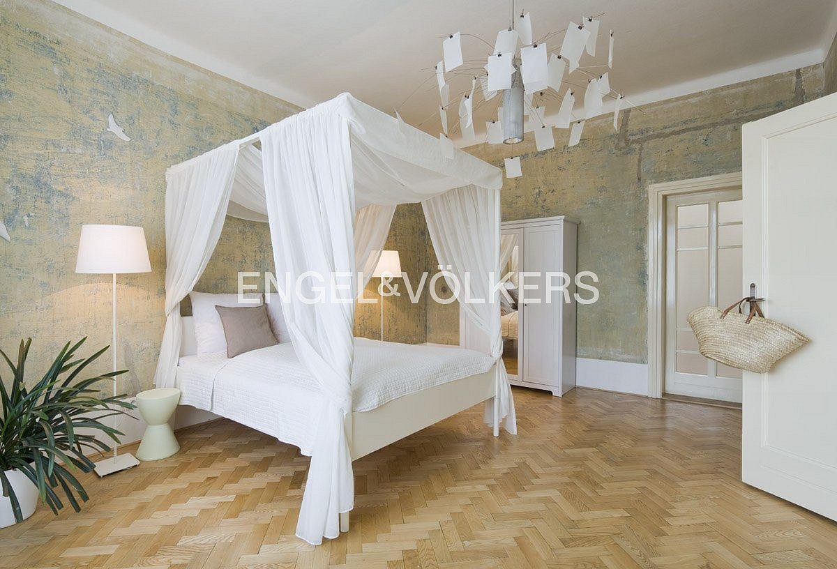 Pronájem bytu 3+kk 100 m² – fotografie 3