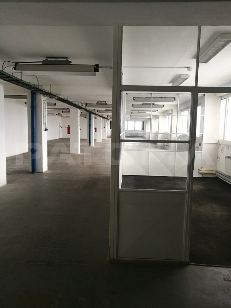 Pronájem skladovacích prostor 456 m² – fotografie 4