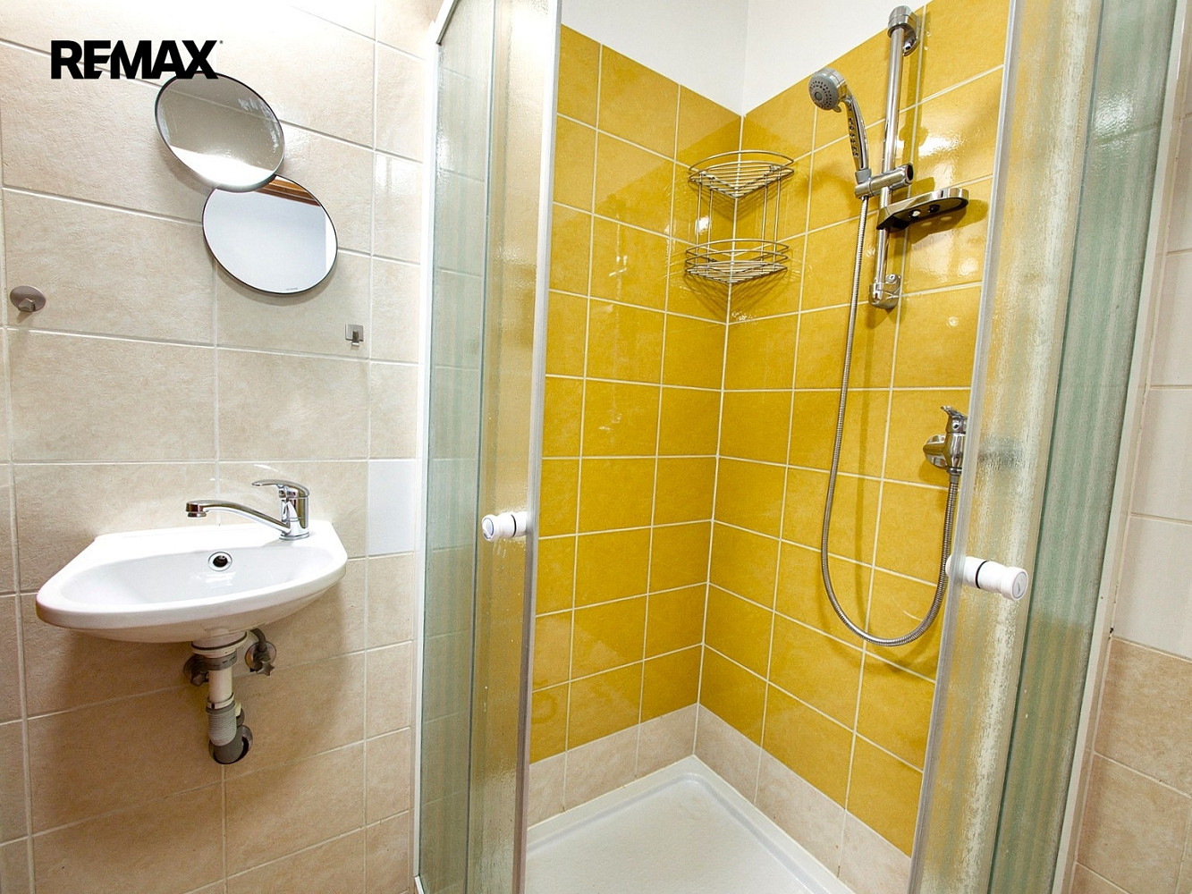 Pronájem kanceláře 82 m² — photo 4