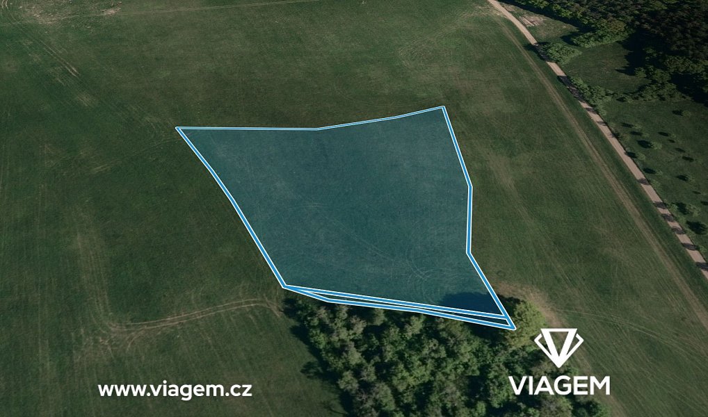 Prodej pole 3 585 m², Vizovice – náhled fotky 2