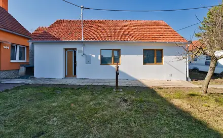 Prodej domu 100 m² s pozemkem 188 m², Hostěrádky-Rešov, okres Vyškov