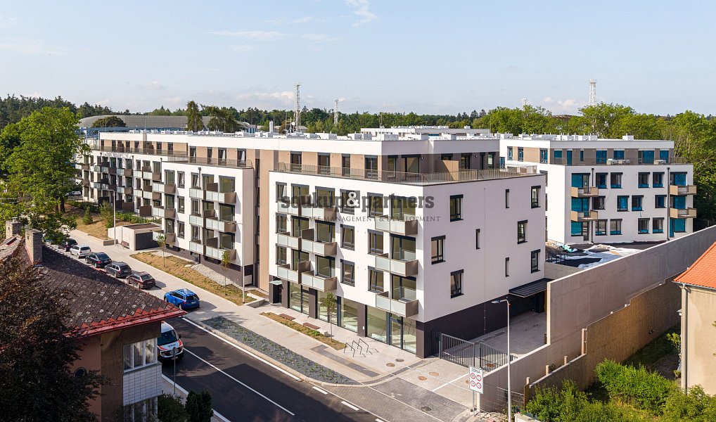 Prodej bytu 1+kk 38 m², Kladno – náhled fotky 19