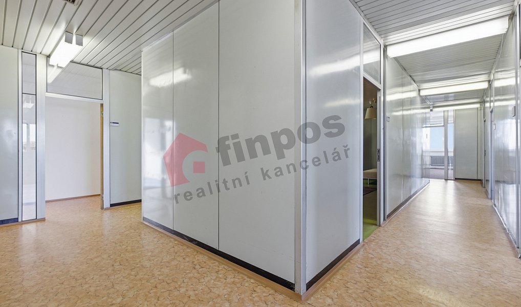 Pronájem kanceláře 483 m², Tábor – náhled fotky 10