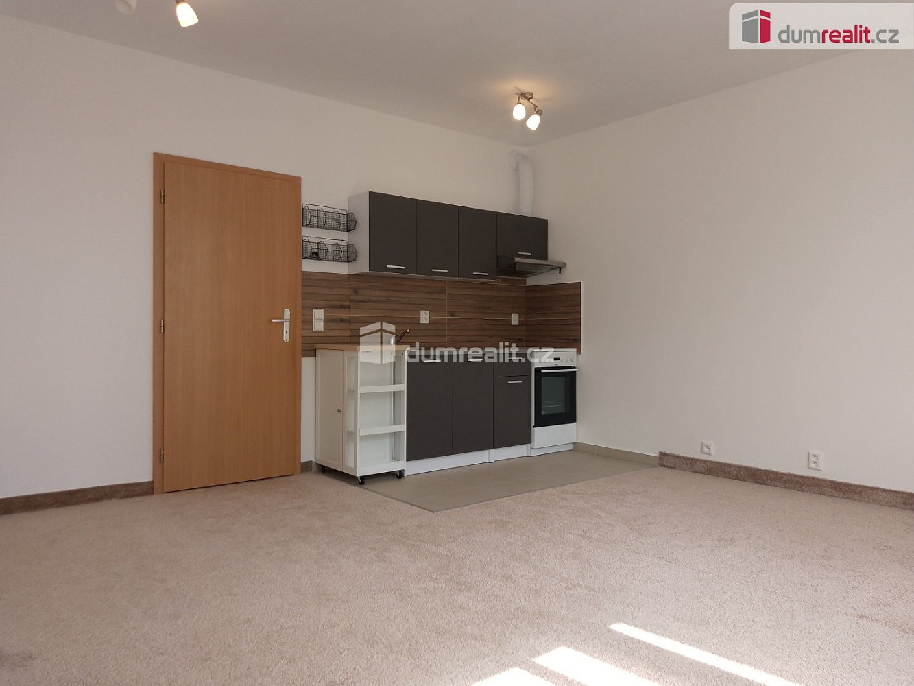 Pronájem bytu 1+kk 35 m² — photo 4