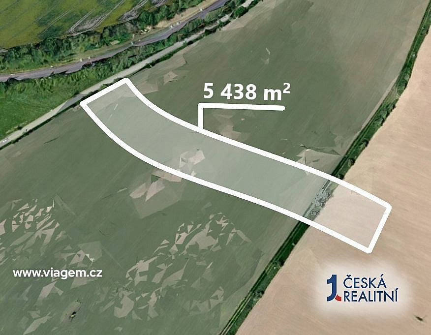 Prodej pole 1 812 m² – fotografie 2