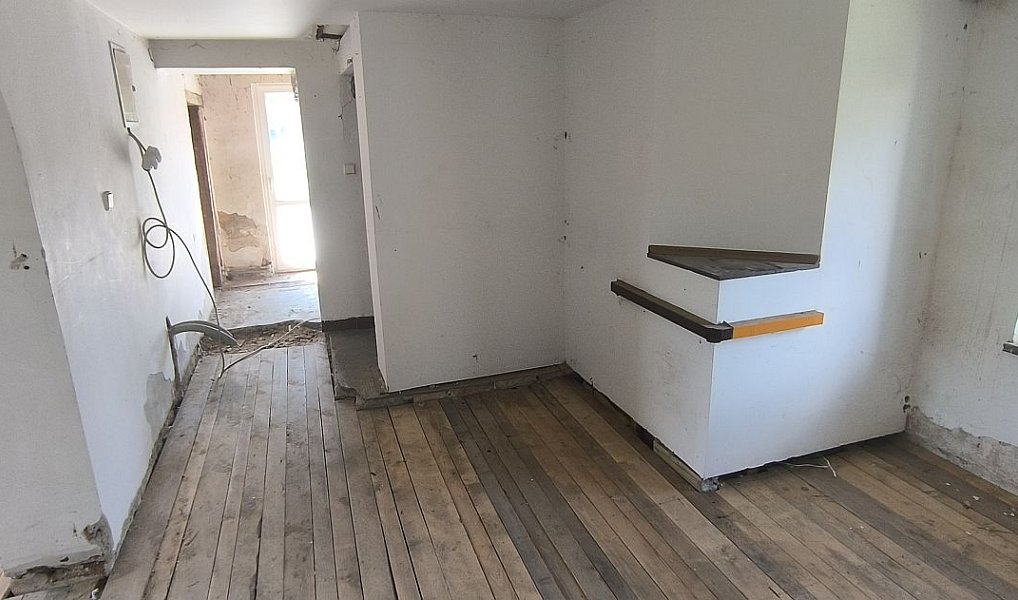 Prodej domu 284 m² s pozemkem 919 m², Cheb – náhled fotky 8