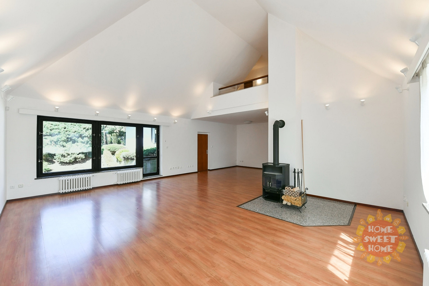 Pronájem kanceláře 417 m² — photo 3