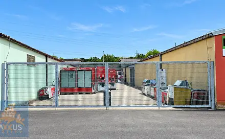 Pronájem komerčního pozemku 378 m², Ve žlíbku, Praha 9 - Horní Počernice