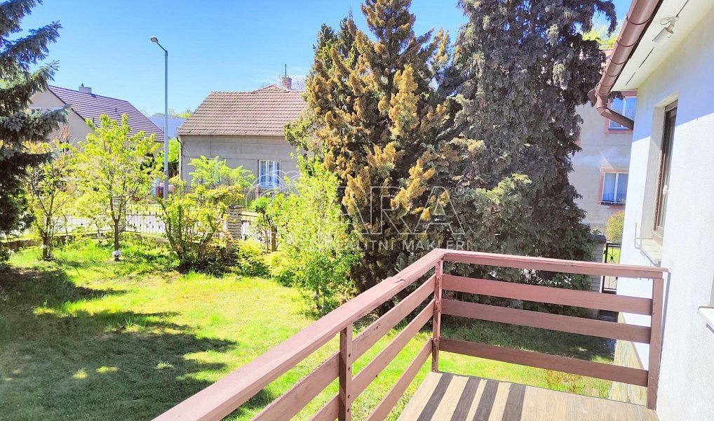 Prodej domu 258 m² s pozemkem 514 m², Praha – náhled fotky 3