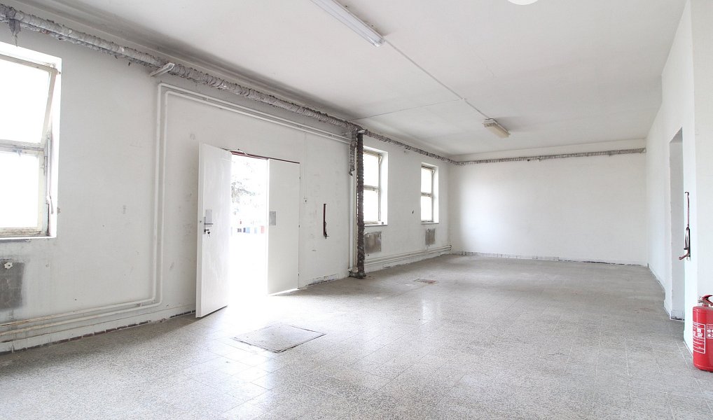 Pronájem skladovacích prostor 138 m², Brno – náhled fotky 2