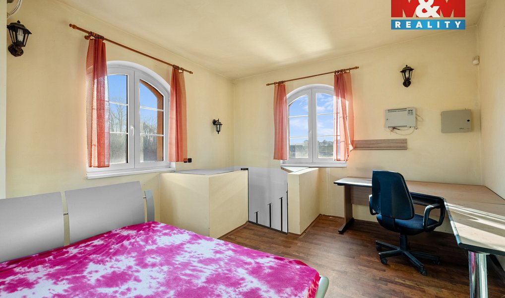 Prodej domu 280 m² s pozemkem 1 065 m², Vodochody – náhled fotky 16