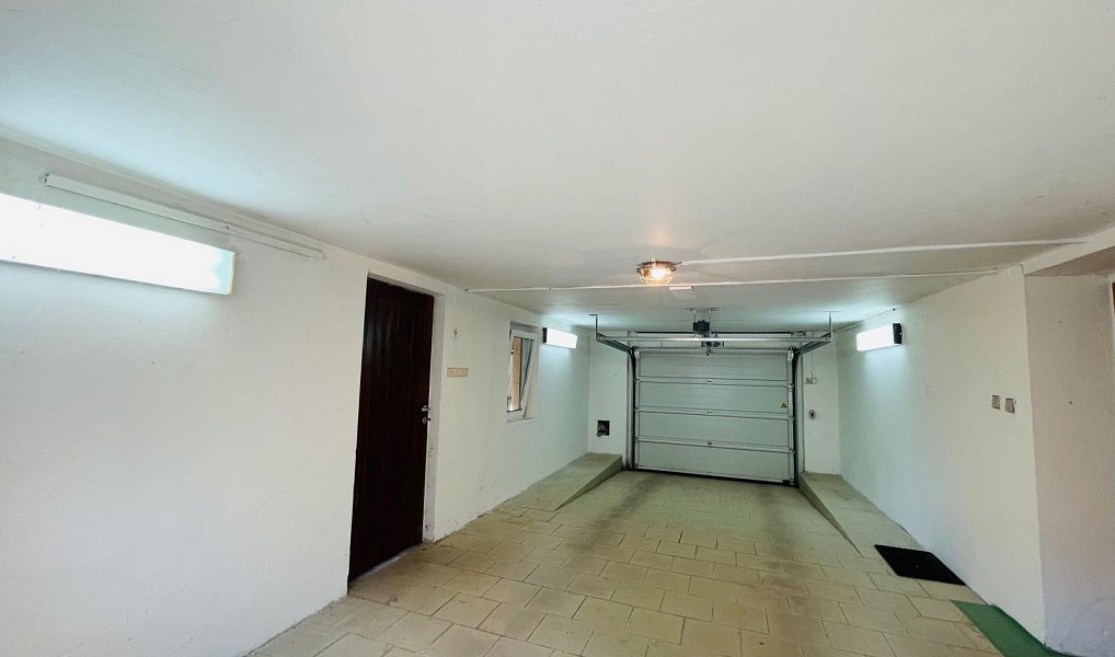 Prodej domu 321 m² s pozemkem 833 m², Liberec – náhled fotky 42