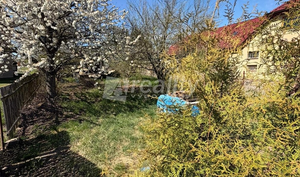 Prodej stavebního pozemku 720 m², Bratřice – náhled fotky 2