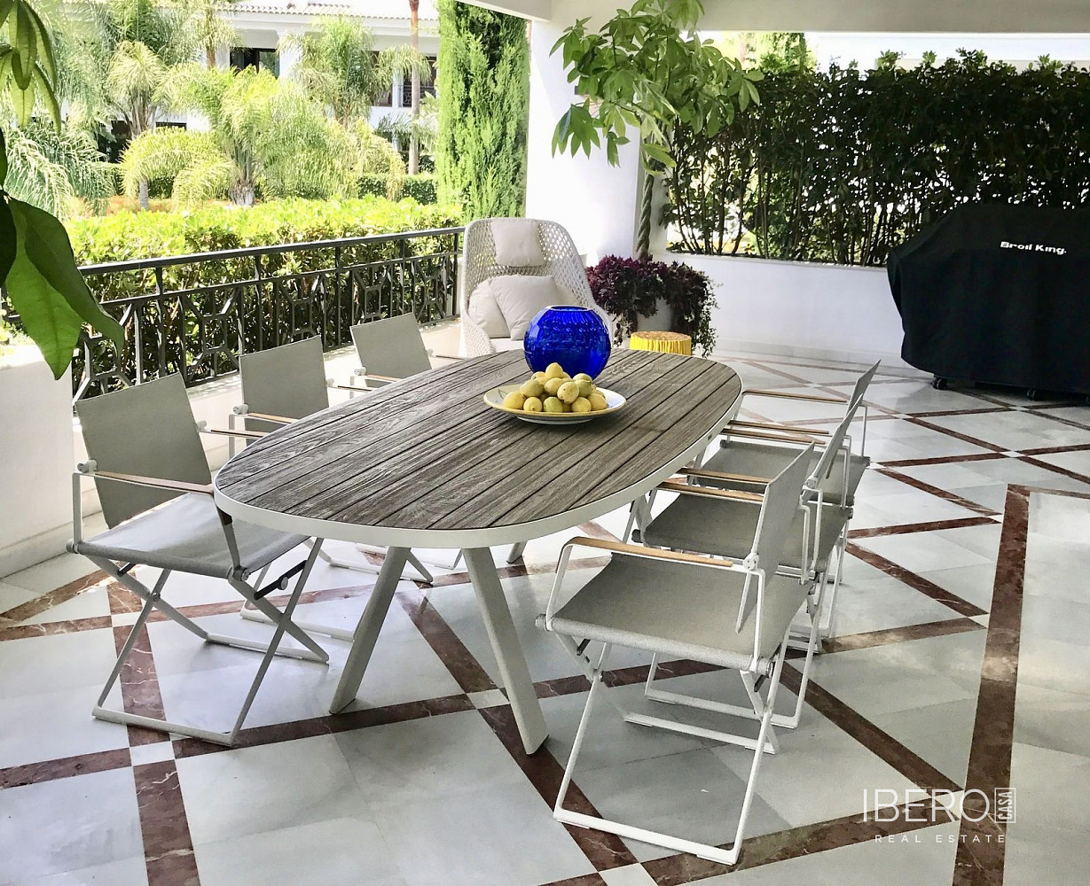 Pis 5+kk – Estepona, Barriada Islas Canarias - Més