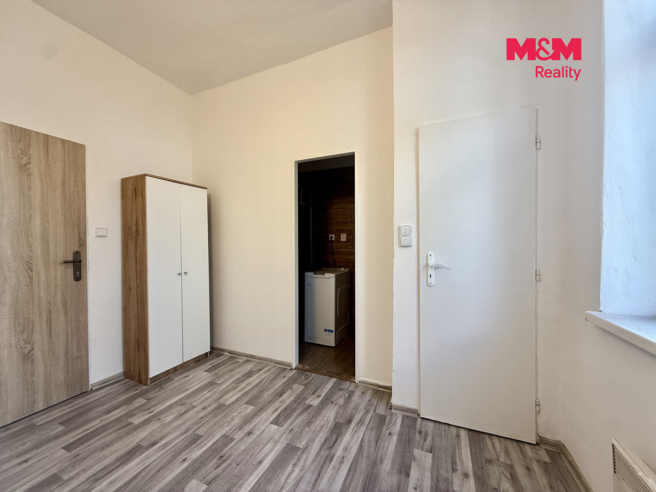 Pronájem bytu 1+1 40 m² – fotografie 2