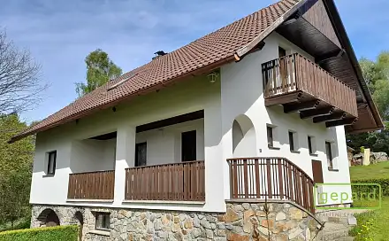 Prodej domu 100 m² s pozemkem 83 m²
