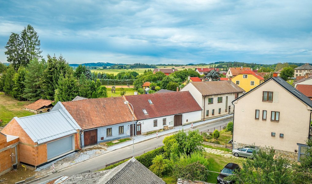 Prodej domu 101 m² s pozemkem 2 286 m², Horní Cerekev – náhled fotky 35
