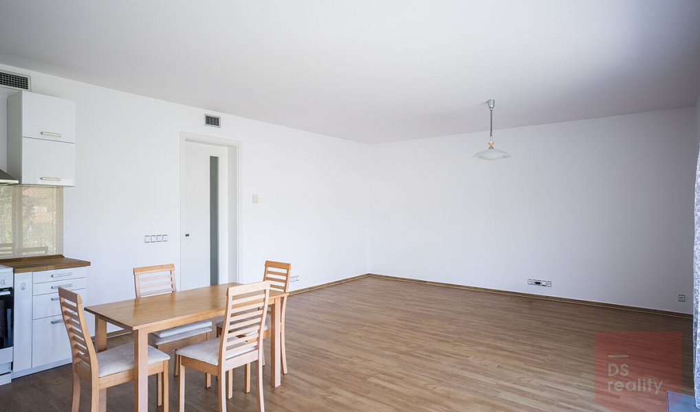 Prodej bytu 2+kk 79 m², Praha – náhled fotky 5