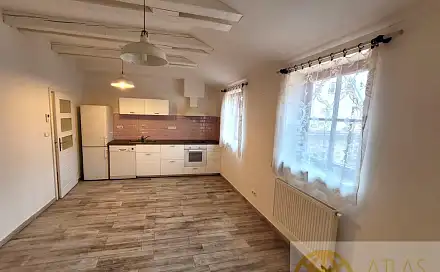 Pronájem bytu 2+kk 46 m², Převrátilská, Tábor