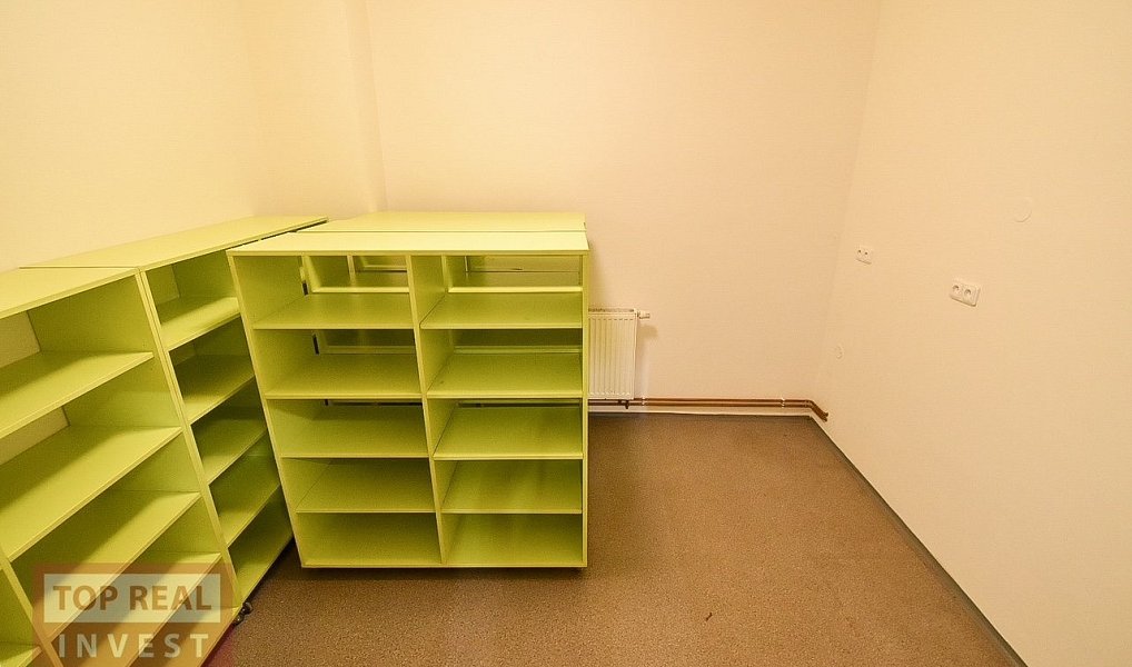 Pronájem skladovacích prostor 889 m², Troubky-Zdislavice – náhled fotky 20