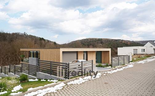 Prodej stavebního pozemku 725 m², Lomnice, okres Brno-venkov