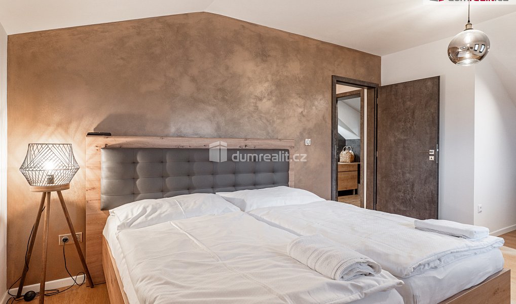 Prodej domu 184 m² s pozemkem 672 m², Dolní Morava – náhled fotky 13
