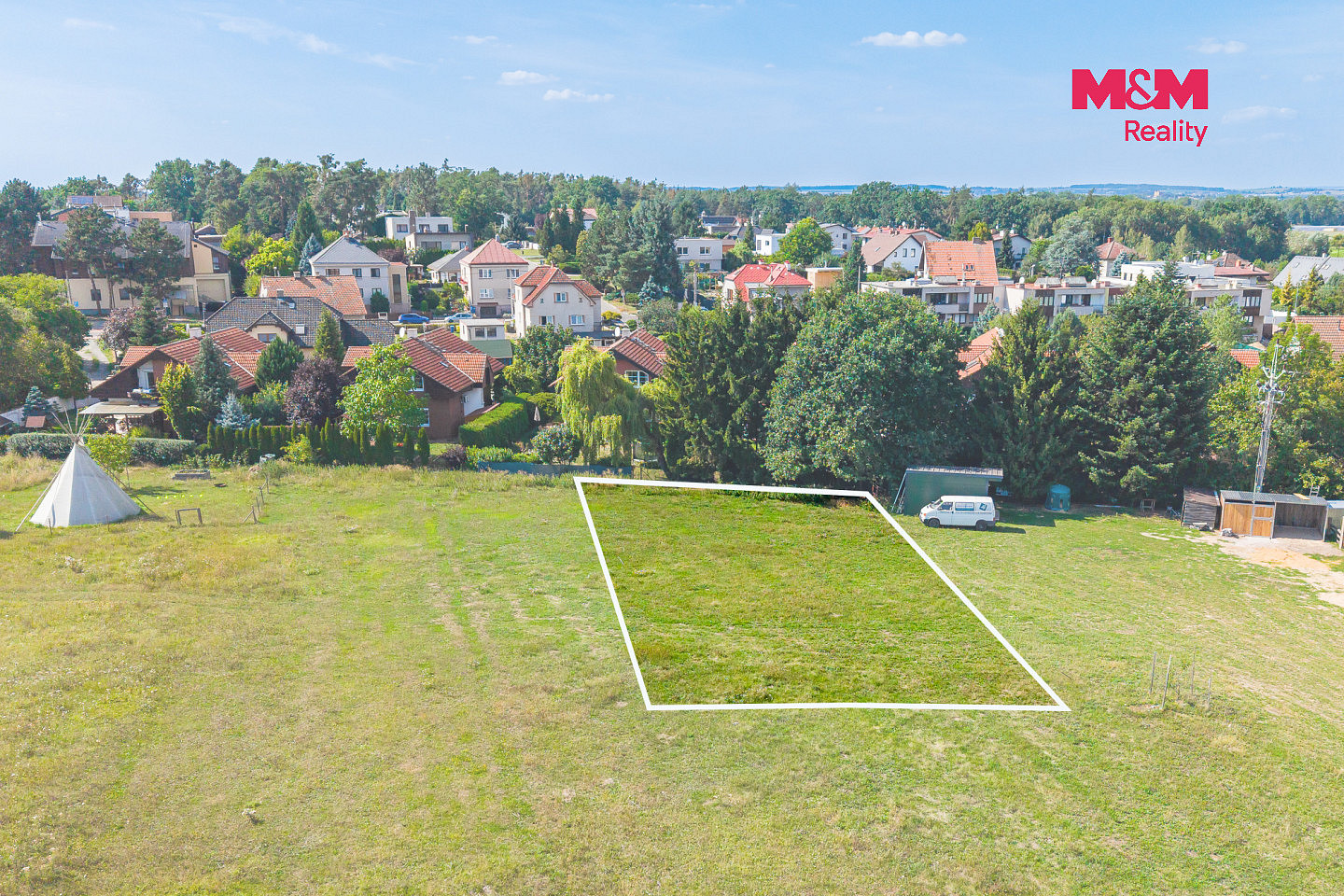 Prodej stavebního pozemku 730 m² – fotografie 3