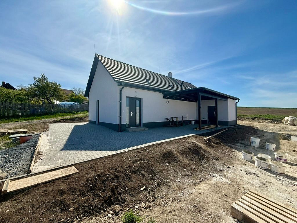 Prodej domu 84 m² s pozemkem 705 m²