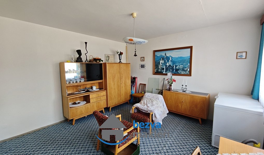 Prodej domu 213 m² s pozemkem 688 m², Chrast – náhled fotky 11