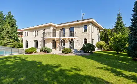 Pronájem domu 600 m² s pozemkem 1 450 m², Spojová, Praha 6 - Nebušice