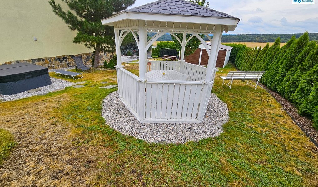 Prodej domu 261 m² s pozemkem 806 m², Zbiroh – náhled fotky 31