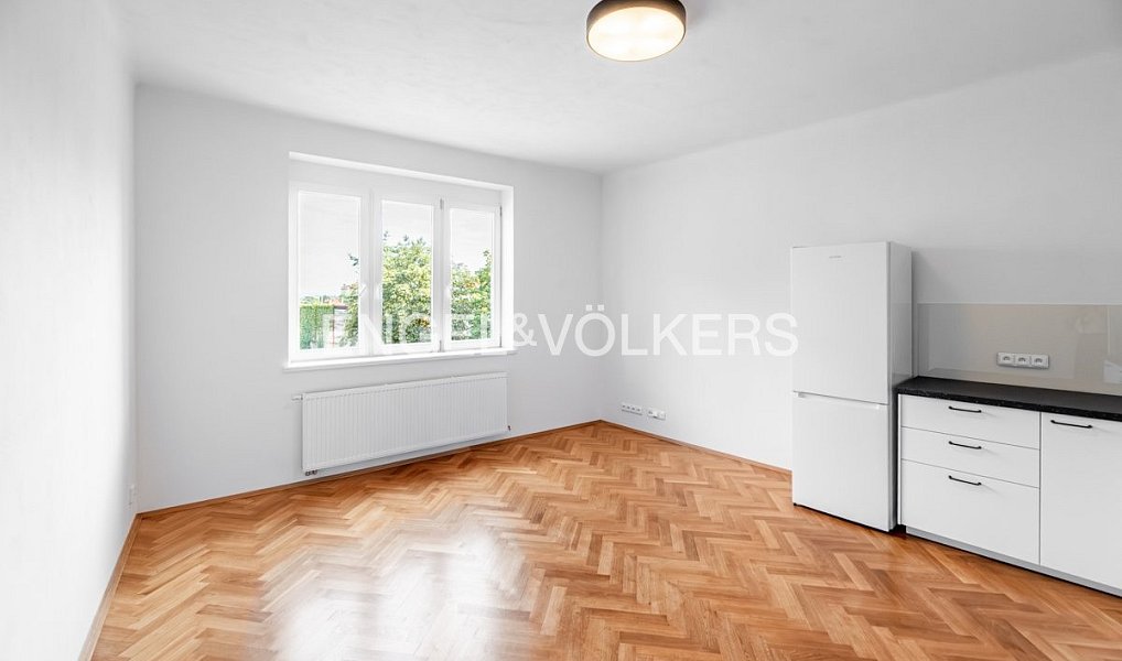 Pronájem bytu 3+kk, 82 m², Kobylisy - Praha 8, Praha