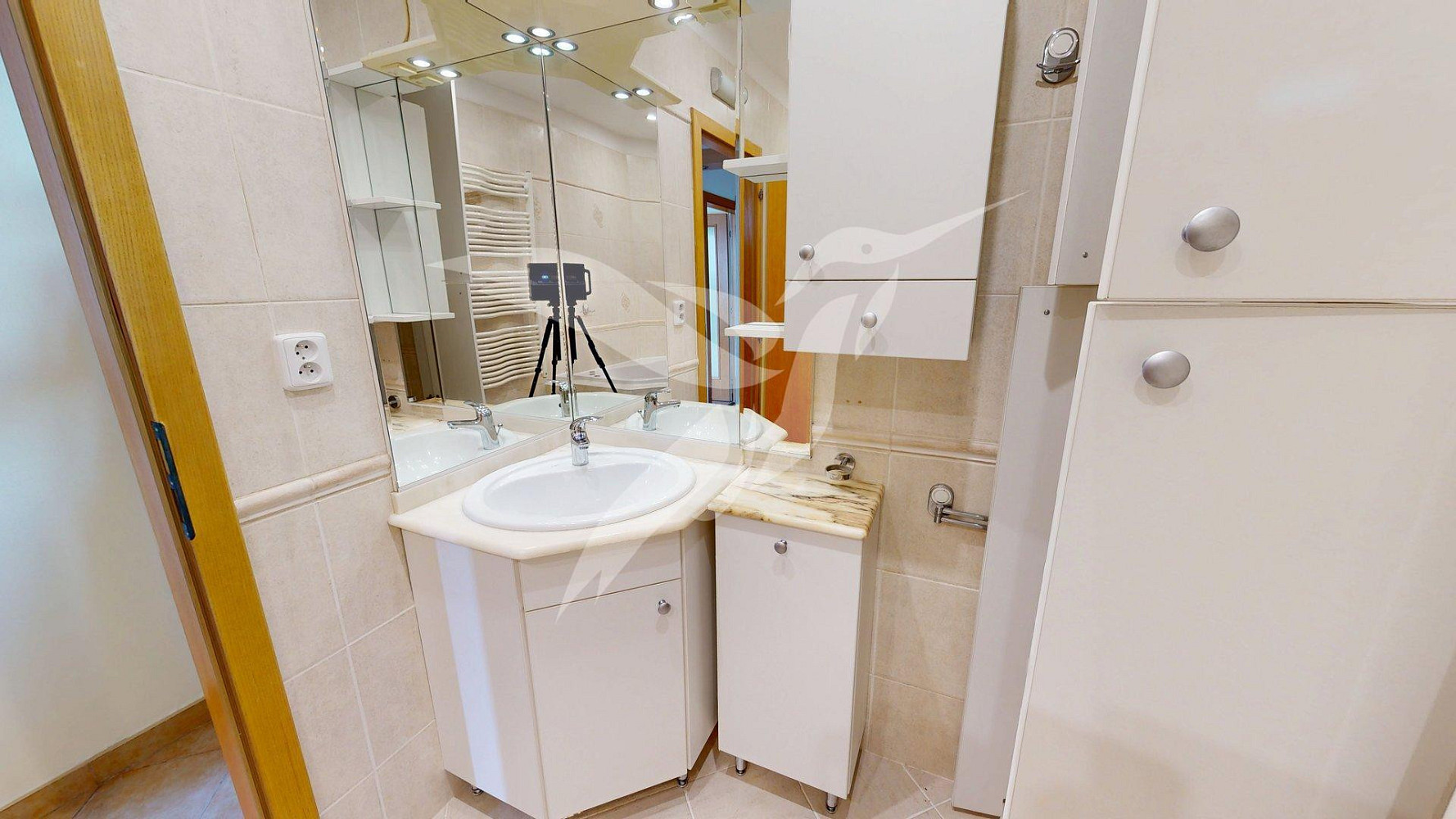 Pronájem bytu 4+1 92 m² – fotografie 2