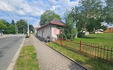 Prodej obchodních prostor 73 m², Semtínská, Pardubice - Ohrazenice