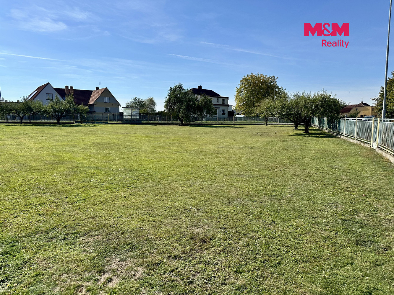 Prodej stavebního pozemku 1 267 m² – fotografie 4